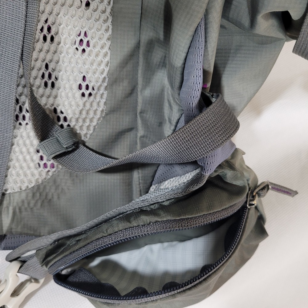Gregory Maya 22 Backpack Sm Gray Purple BioSync Lightweight Adjustable Day Sack