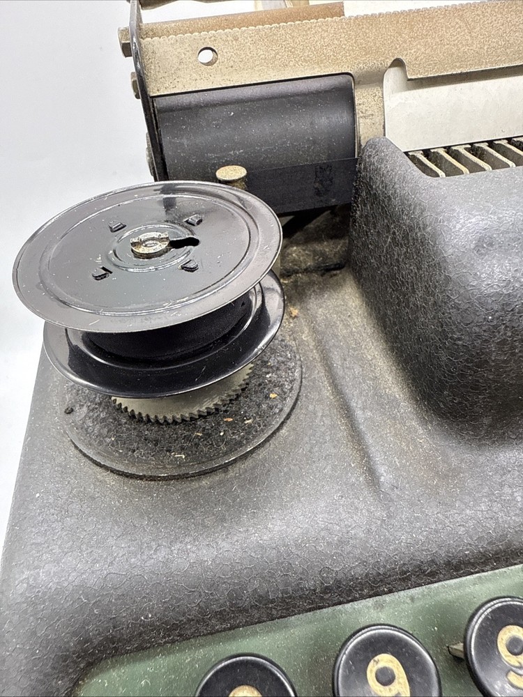 Vintage 1925 Burroughs Portable Adding Machine Register Keys Lever Work
