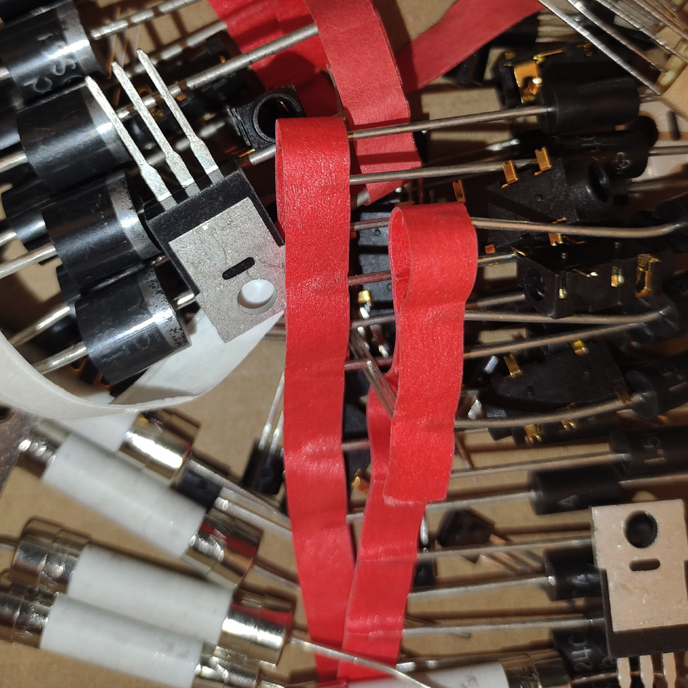 5 pieces, LED KPD-3224CGCK  E2DE