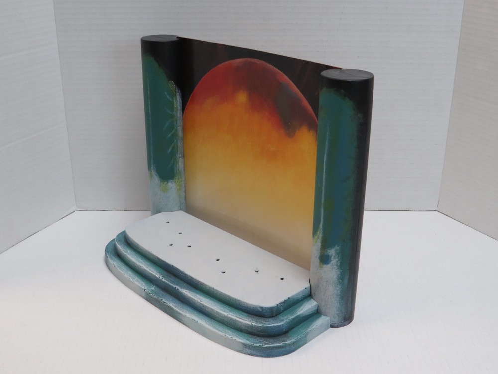 KISS LOVE GUN ALBUM STAGE FROM MCFARLANE BOX SET