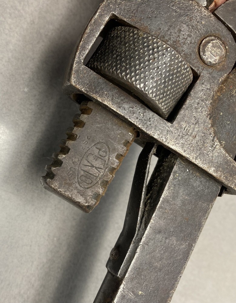 Vintage Pexto Adjustable Pipe Monkey Wrench Frozen