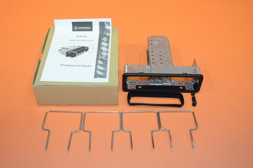 Motorola RLN4781 Dashboard Mount Kit