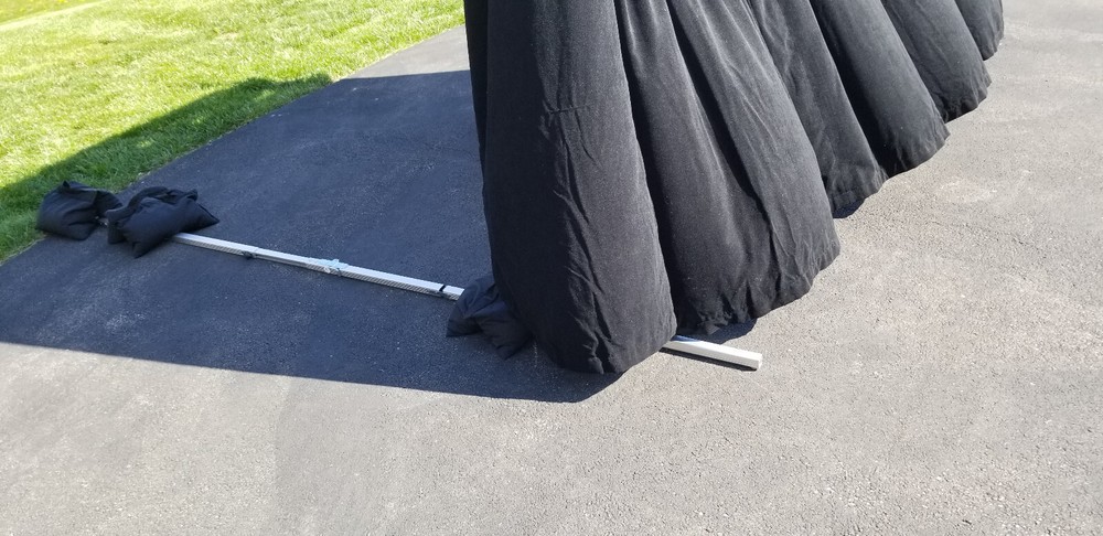 120" Draper Ultimate Folding Screen Portable Folding Screen CineFlex White XT700