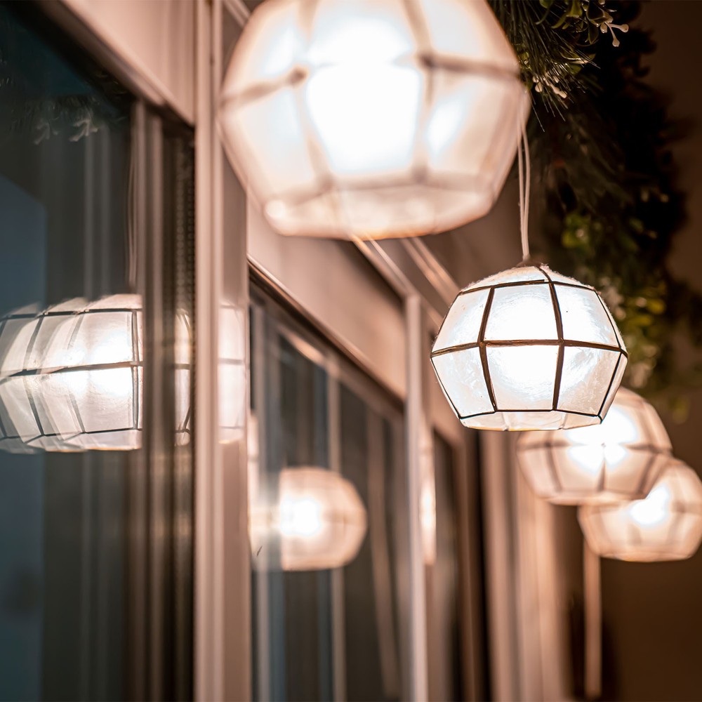 50 Pcs Capiz Shells 1.6" x 2.4", Single Hole