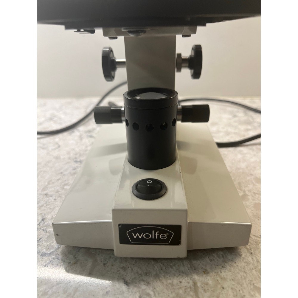 Carolina Biological Wolfe Educational Microscope JL
