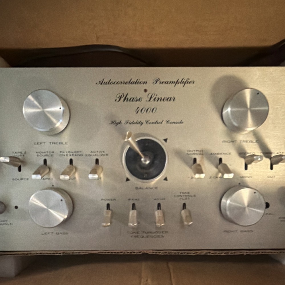 Phase Linear 4000 Autocorrelation Preamplifier High Fidelity Control Console