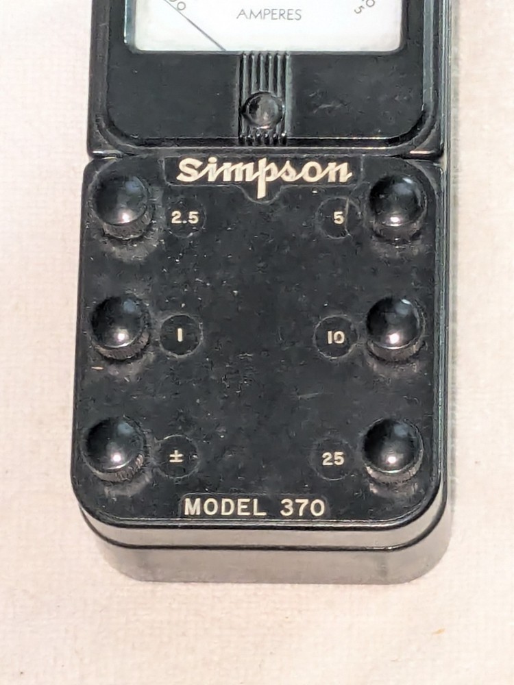 Vintage SIMPSON MODEL 370 Alternating Current Amperes