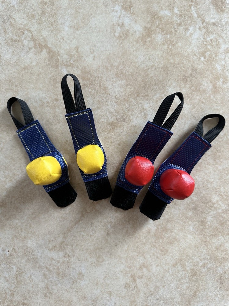 Protective Vinyl Breeding Muffs for Poultry/Botines