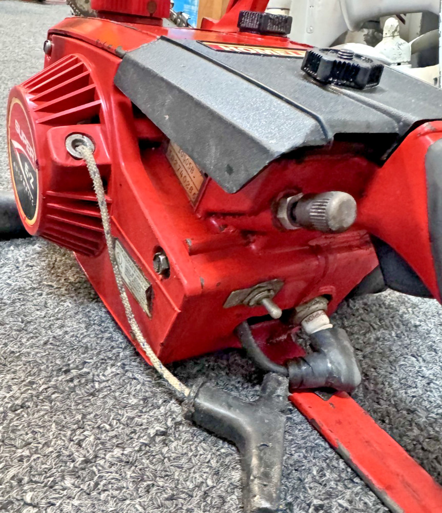 Homelite TEXTRON, Super EZ Automatic Chainsaw, 15" BAR, USA, UNTESTED