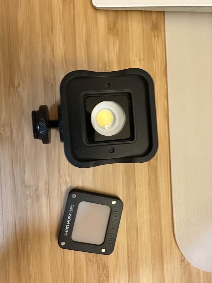 Lume Cube 2.0 Portable App-Controlled Waterproof LED Cube Light MINT condition