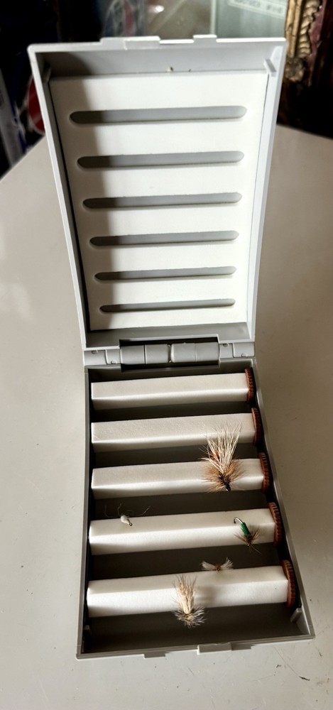 Old Captain Rotary Function Fly Box