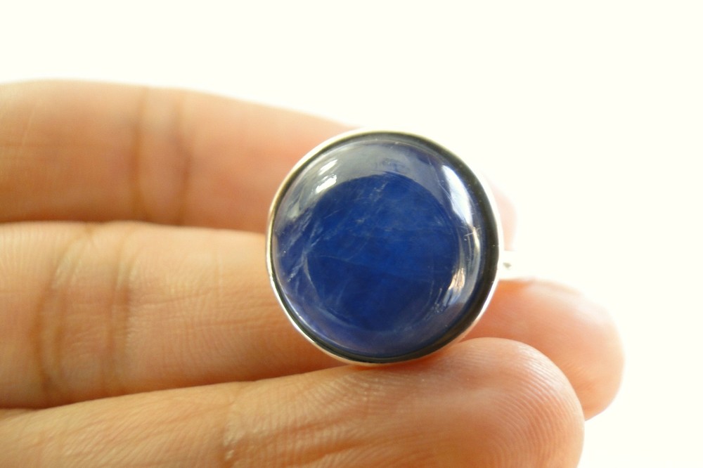 Round Blue Kyanite Button 925 Sterling Silver Ring Size 7 3/4
