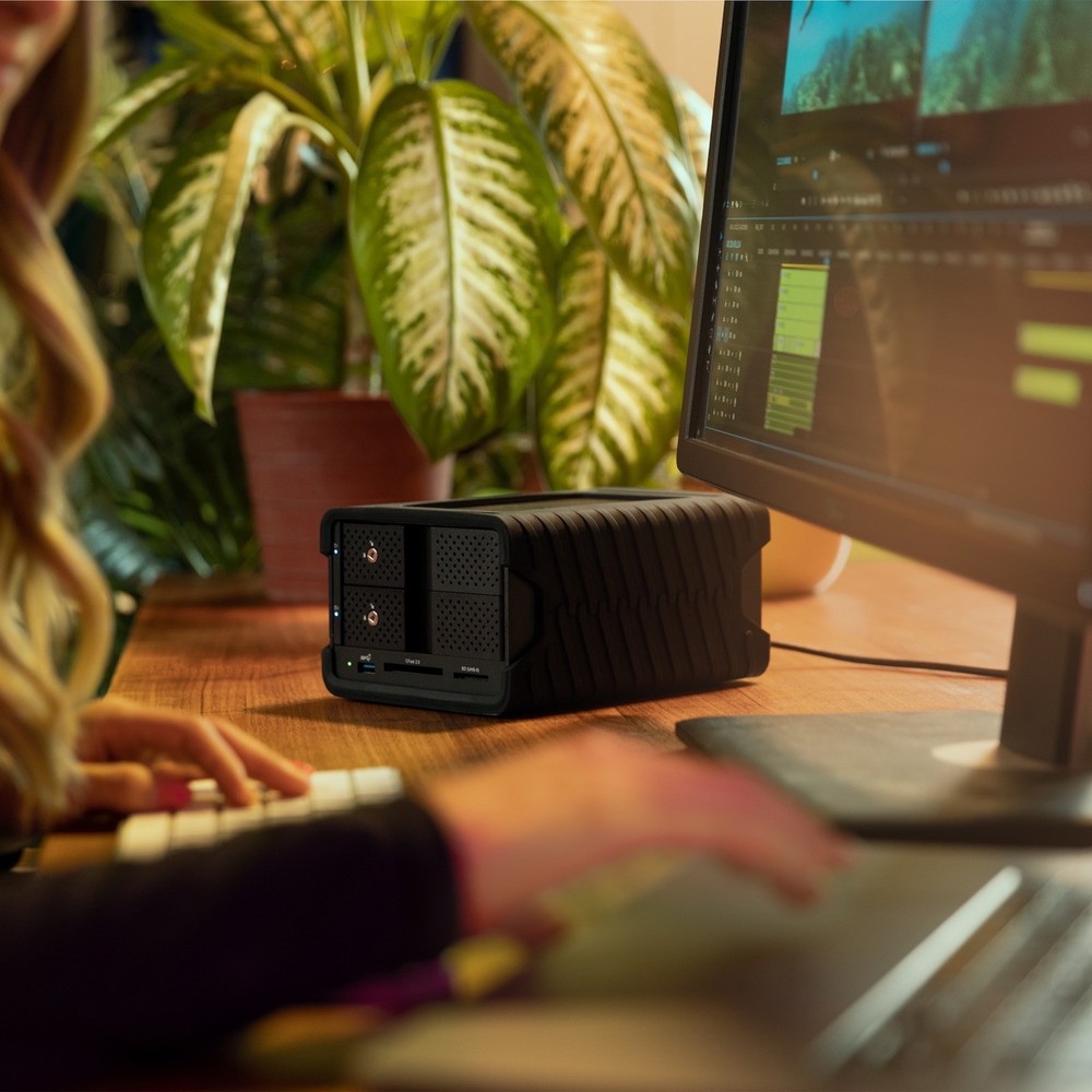 Glyph Technologies Blackbox PRO RAID 24TB (2x12TB) 2-Bay Thunderbolt 3 Array