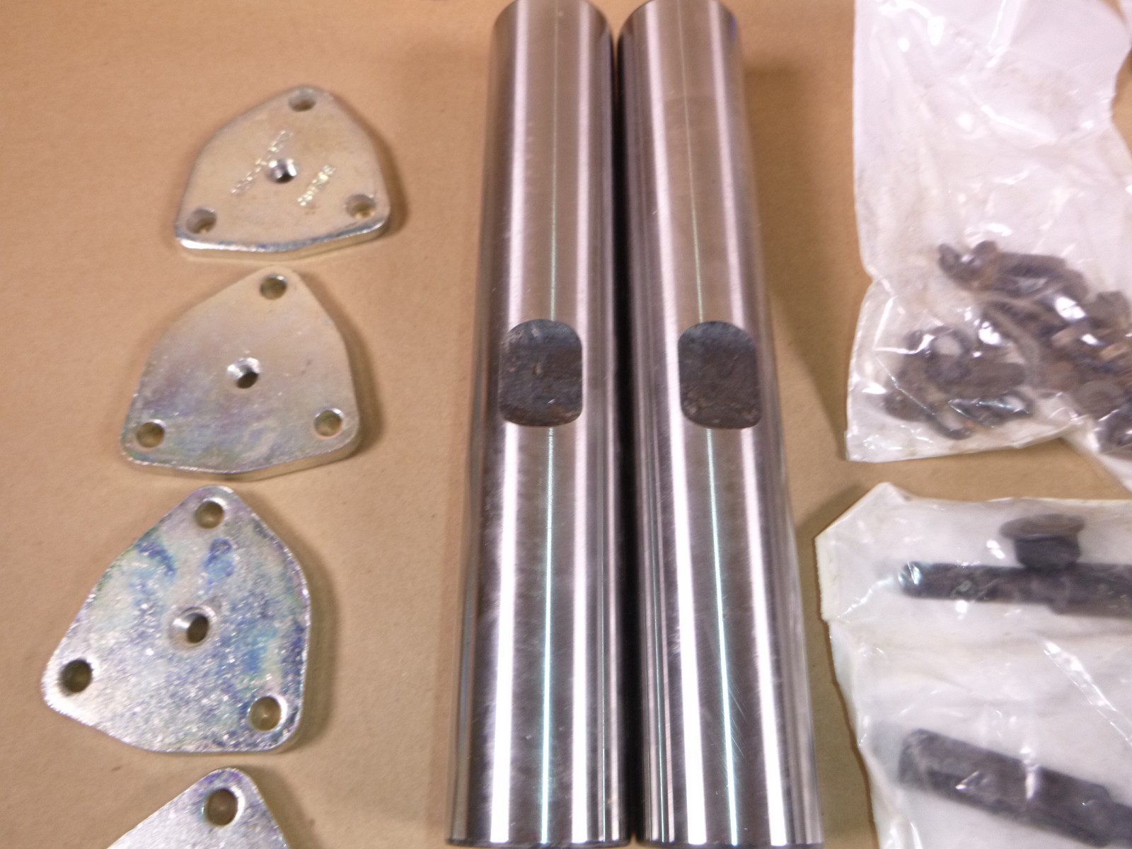 R201315 Genuine OEM Rockwell Meritor King Pin Kit KIT1315, FAK4570