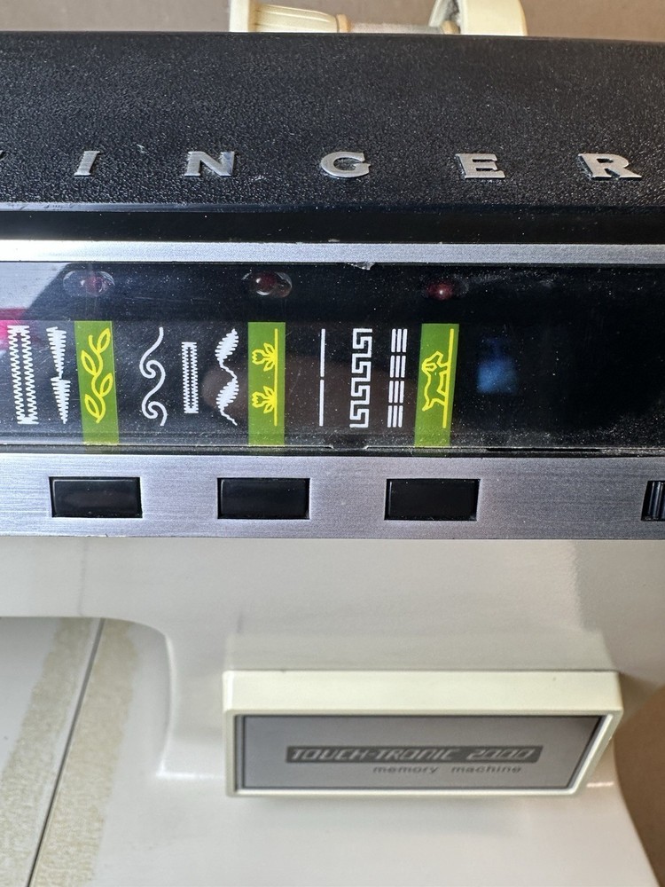 Singer Touch-Tronic 2000 Sewing Machine Works