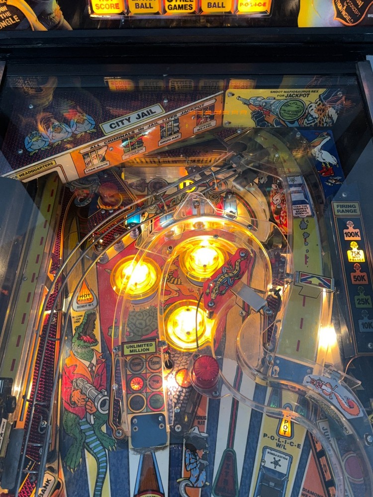 Police Force Pinball Machine