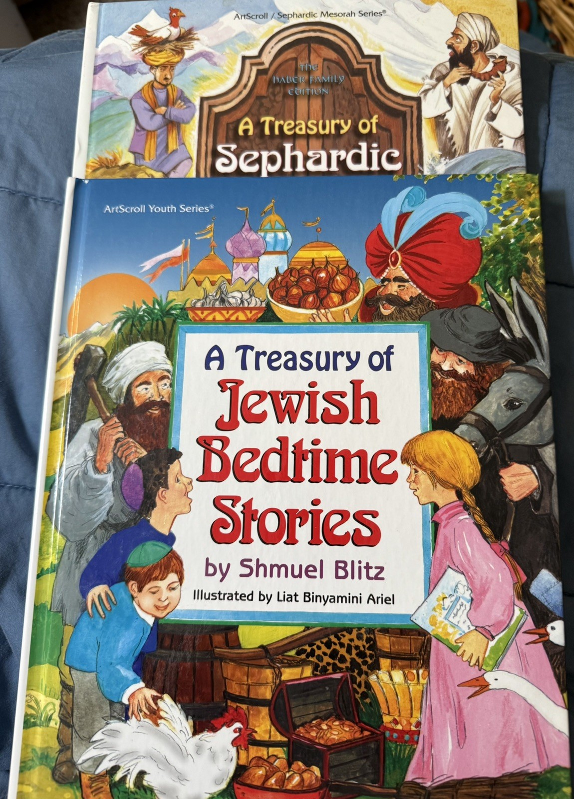 Artscroll 2 Book Set A Treasury Of jewish And Sephardic Bedtime Stories