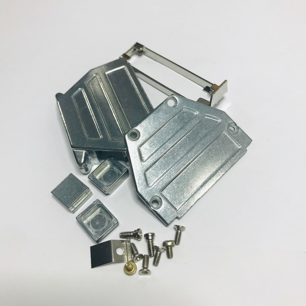 165X11679X 25 Position Two Piece Backshell Connector Silver 40°, 180° Shielded