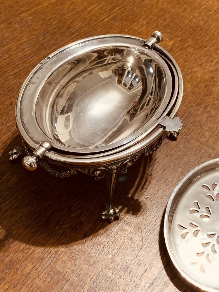 Antique EPNS Silver Plated Two-handled Entree Dish