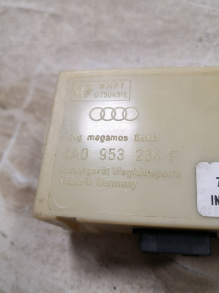 Audi A6 1995/Immobilizer  control unit /4A0953234F