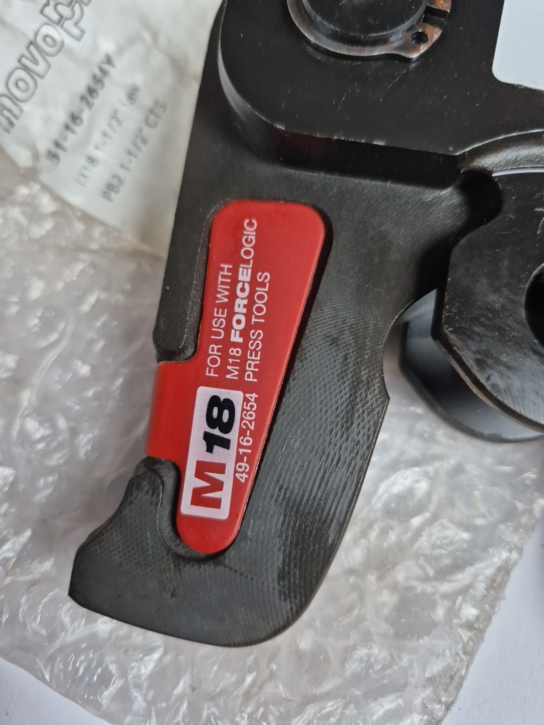 Milwaukee 49-16-2654 1-1/2" CTS-V Press Jaw For M18 Forcelogic Press Tools New