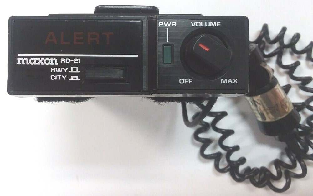 Maxon RD-21 Radar Detector Mini Black w/ Clip & 12 Volt Plug Cable Working