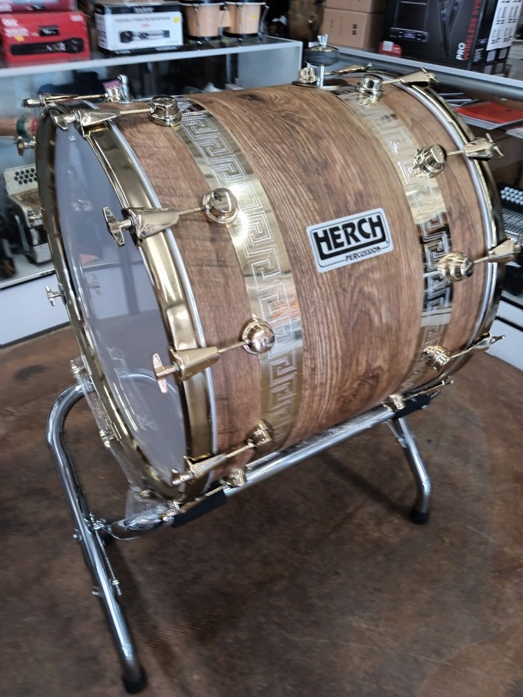 Tambora Herch 20x24
