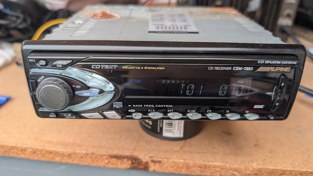 ALPINE cdm-7861 Bluetooth Auxiliary CD Original Old School