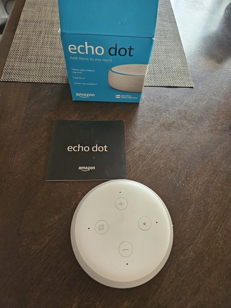 Amazon Echo Dot (3rd Generation) Smart Speaker with Alexa. Open Box , No charger