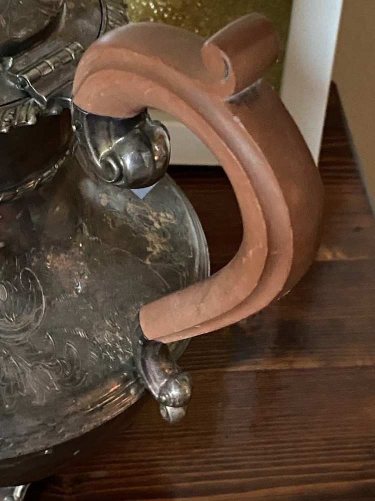 Silver plated Tea Pot With Wooden Handle /England