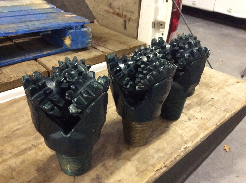 6 1/8 tooth bit