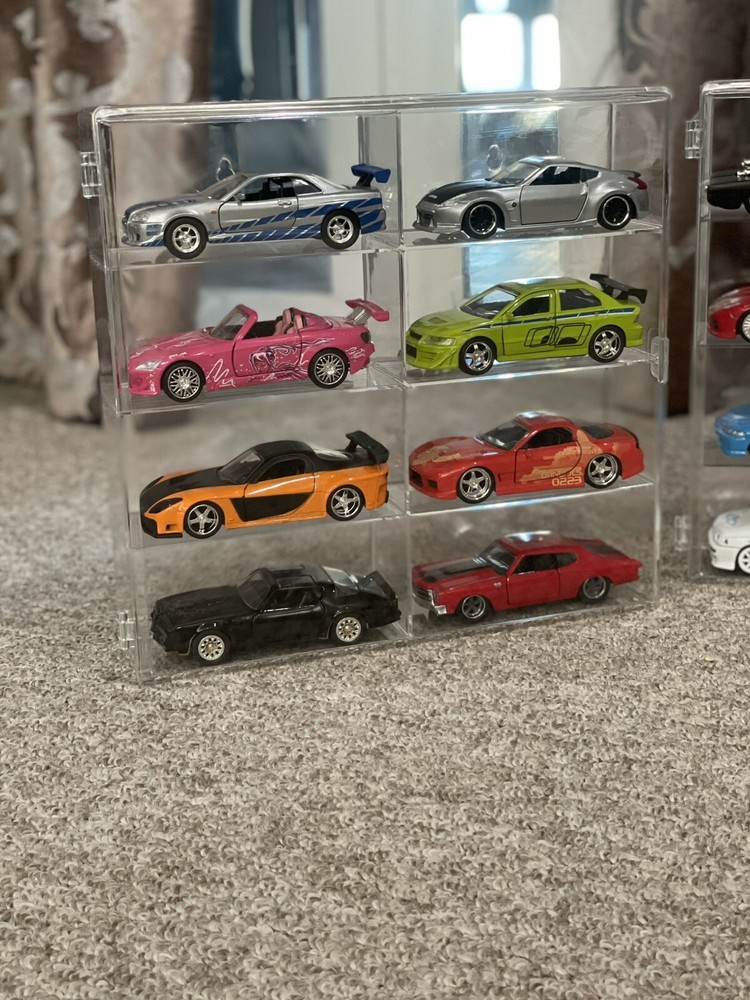 1/32 Acrylic Diecast 8 Car Display Case With Locking Latch, Stackable Hanged.