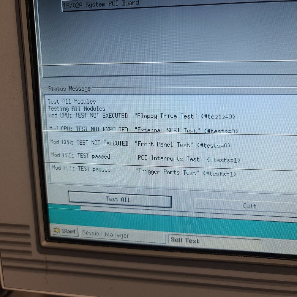HP 16702A Modular Logic Analysis System