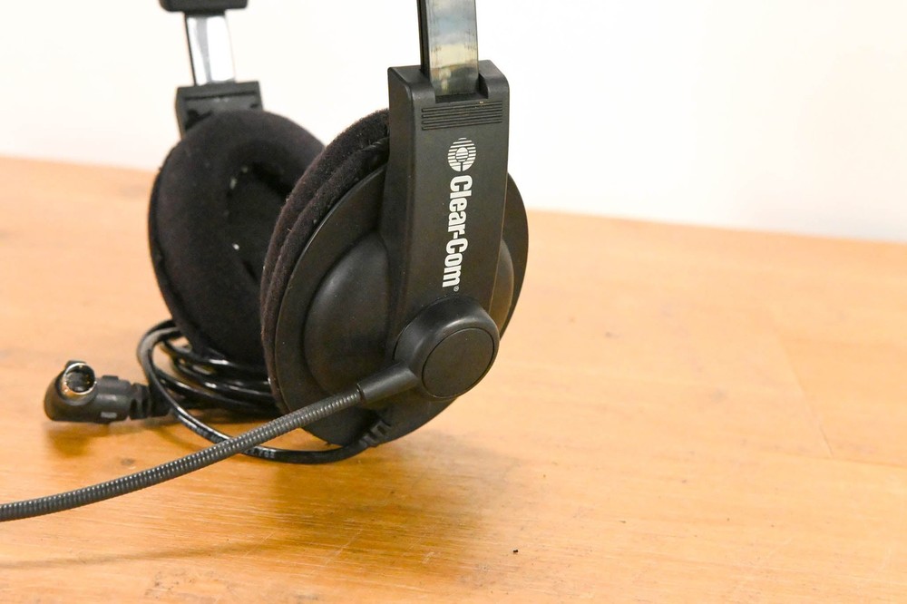 Clear-Com CC-30-MD4 Dual-Ear Intercom Headset with Mini DIN Connector CG01YL8
