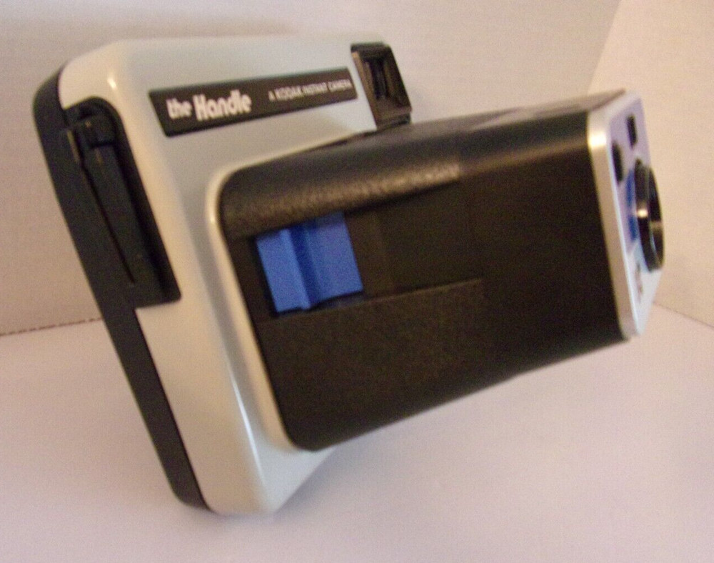 Kodak Instant Camera, The Handle