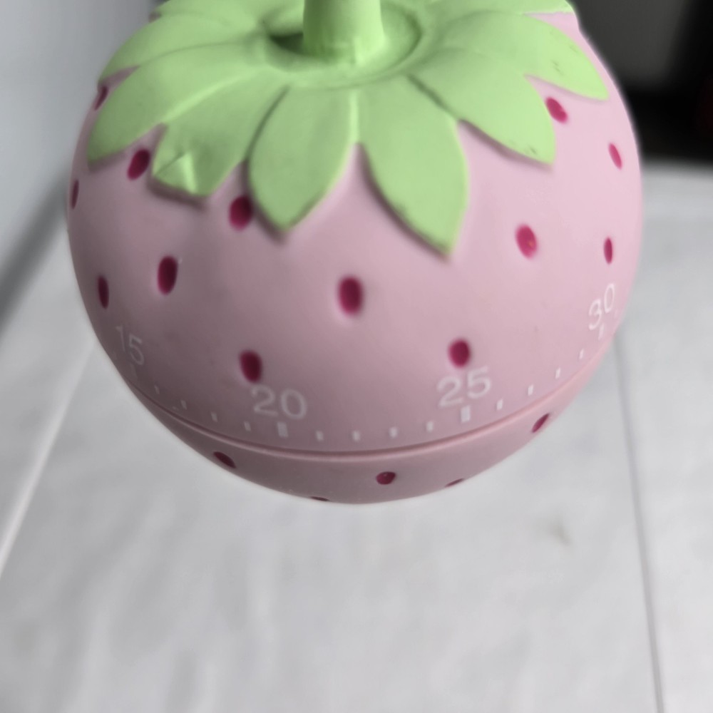 Cute Strawberry Kitchen Timer 3 Inch 60 Minute
