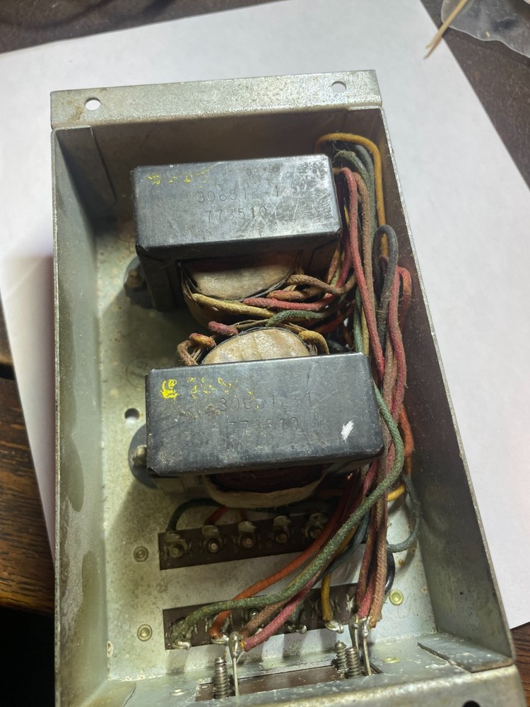 Seeburg CVT 2 transformer Constant volt transformer