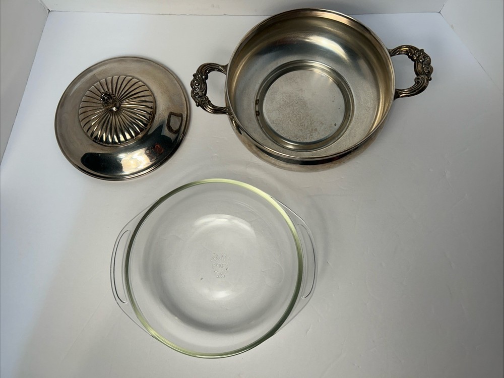 Raimond MCM Silverplate Covered Casserole W/Pyrex Glass Insert A-AA Vintage 60s