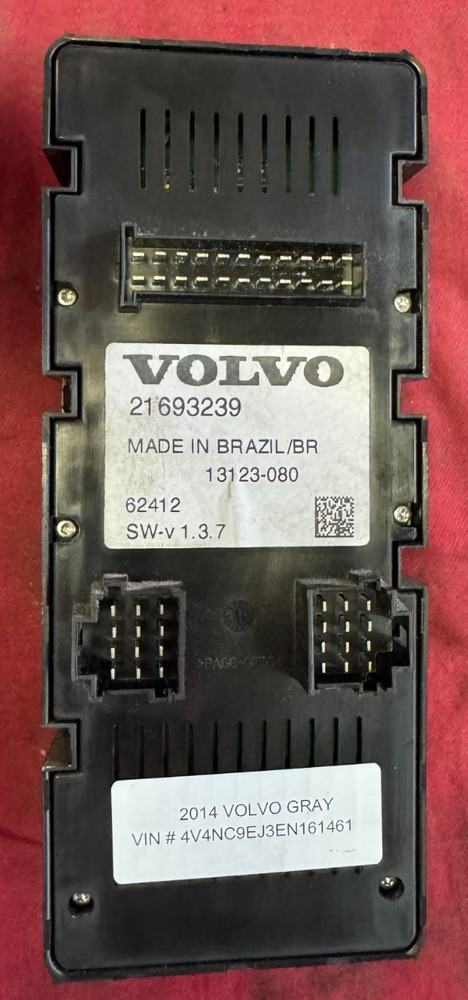 2014 Volvo 21693239 TEMPERATURE CONTROL SWITCH, SLEEPER , ALARM CLOCK, MENU