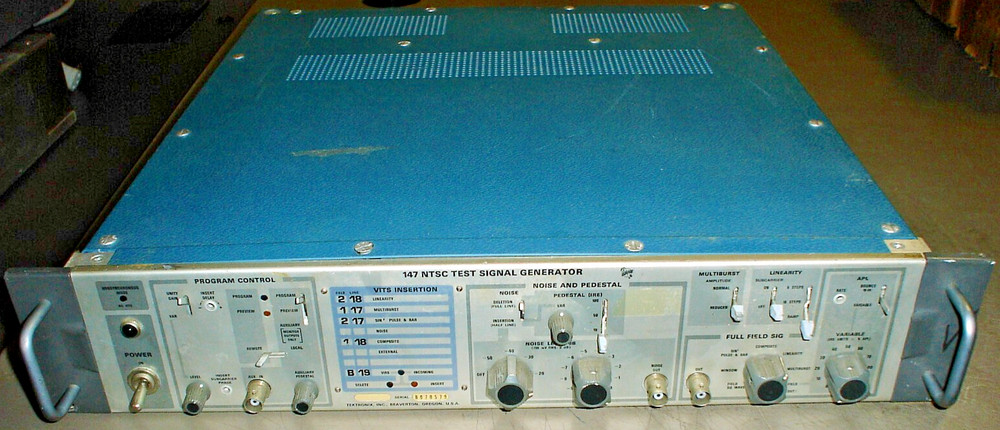 Tektronix 147 NTSC Test Signal Generator Untested