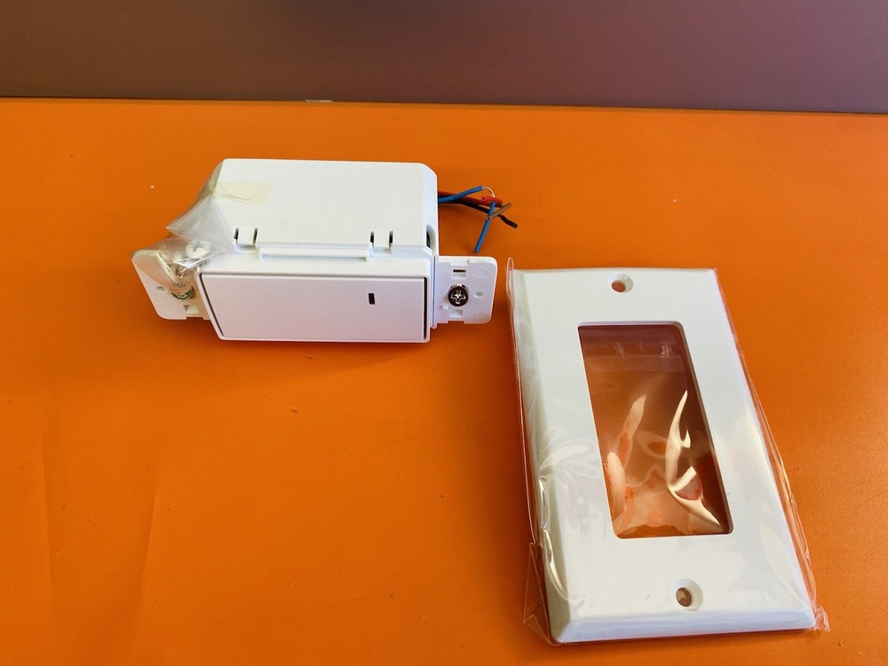 Schneider SLSLVS1LW Low Voltage Switch With Led