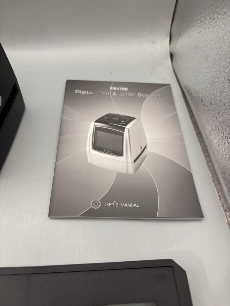SVP Stand Alone Negative Slide ScannerFS1700 5M pixels