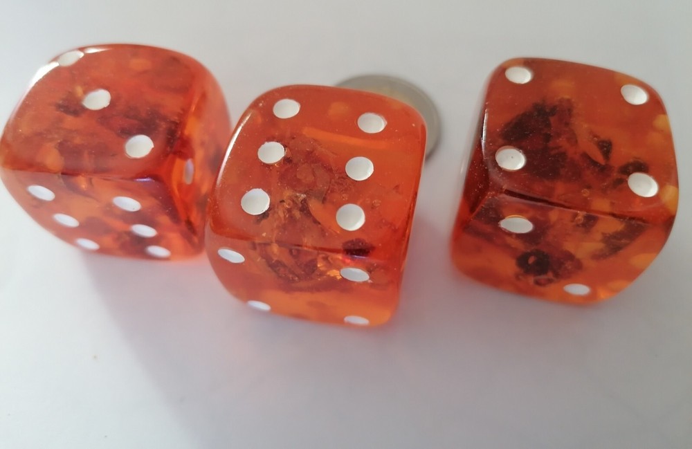 3 HANDMADE BALTIC AMBER Dice