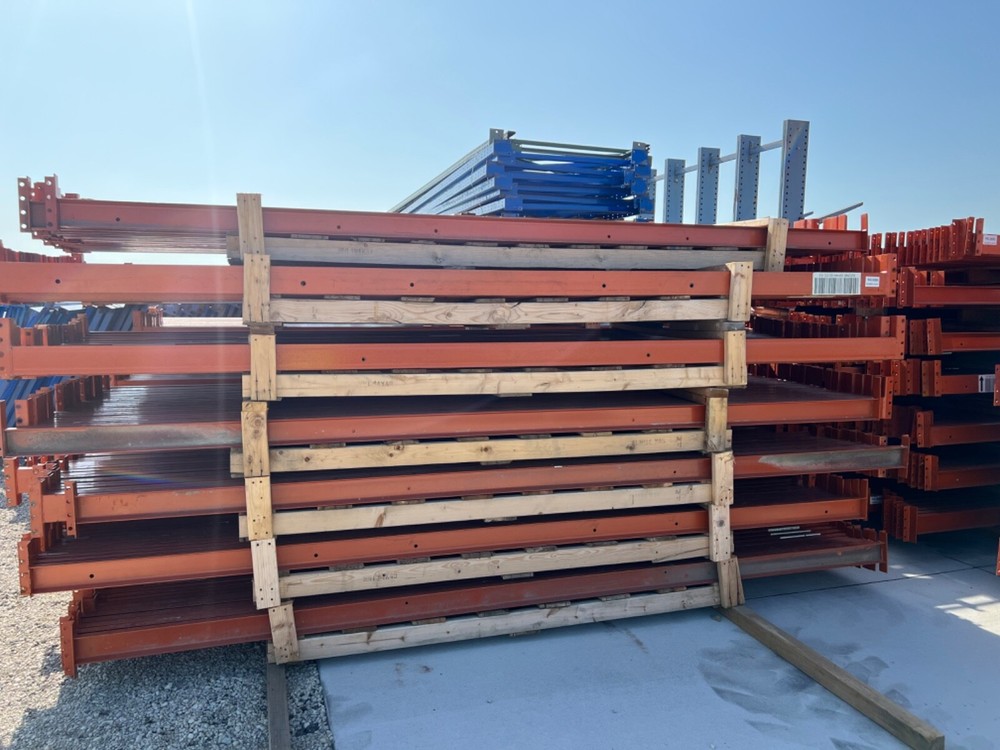 Industrial pallet racking 