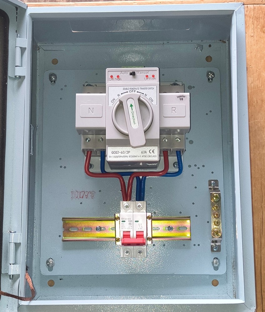 63A 2P 220V Dual Power Automatic Transfer Switch Generator Changeover Switch