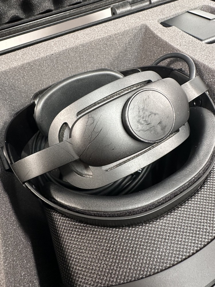 Varjo Aero VR Headset (Complete Kit) with Hard Case