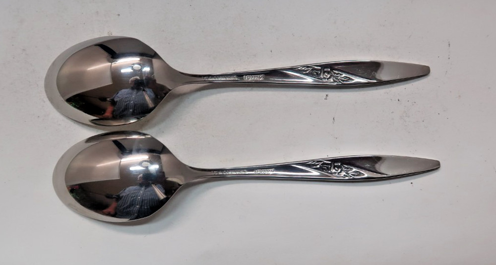 Gildhar Stainless USA Unknown Pattern 2 Teaspoons 6"