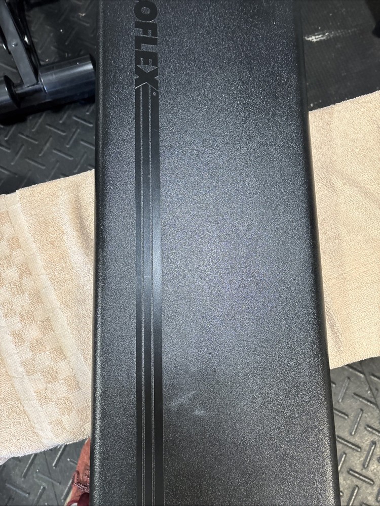 Soloflex Bench Seat Pad Bolts Only