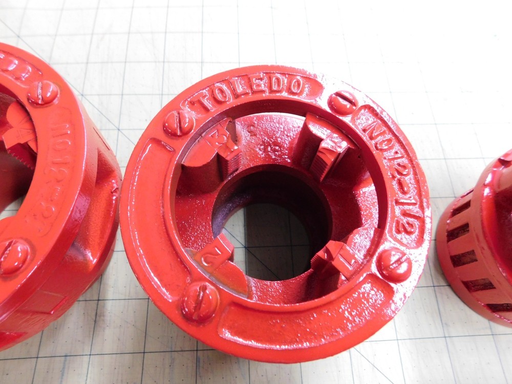 Toledo 1074 Pipe Threader with 3 Dies, 1", 1.5", 2"