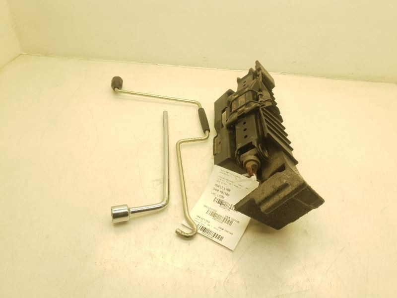 2008 LEXUS LS600HL JACK AND TOOL KIT